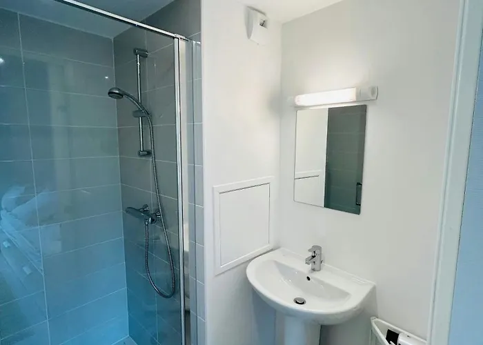 We Live In R - 202 - Cathedrale Апартаменты